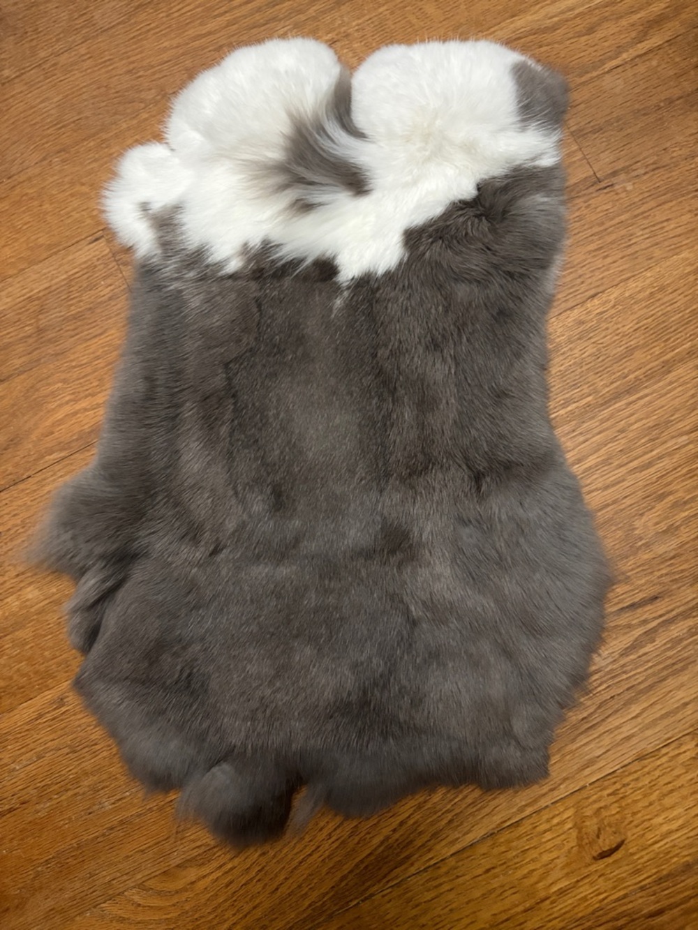 0865 rabbit fur pelt
